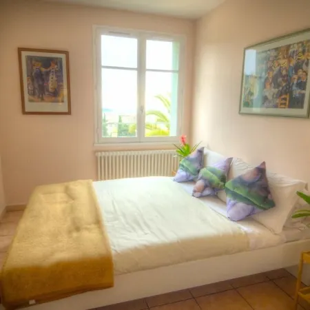 Hotel Saint Exupery Gardens 2*
